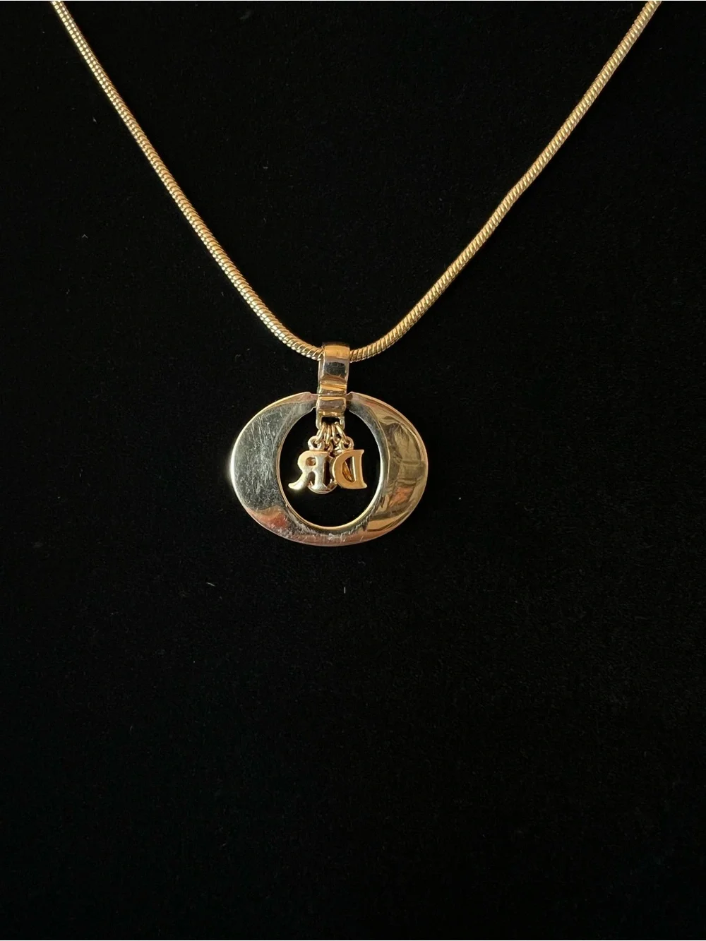Dior Necjlace with logo pendant - Picture 3 of 5